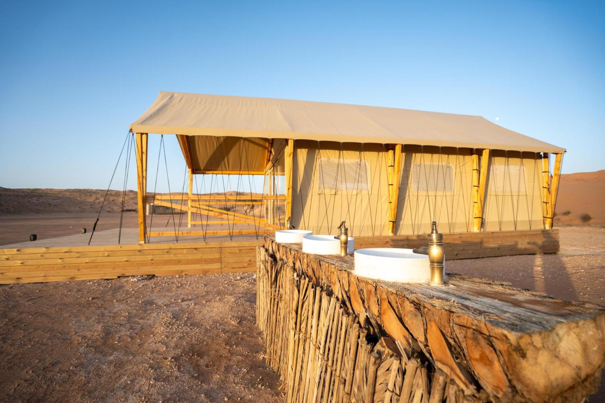 Adventurer Camp Hotel Al Wāşil Eksteriør billede